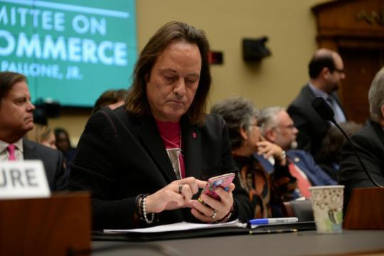 T-Mobile, Sprint executives face skeptical House panel