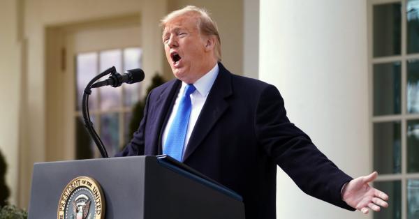 Trump Declares National Emergency to Build Border Wall