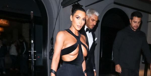 Kim Kardashian Stepped Out in a Vintage Thierry Mugler Cutout Gown for the Hollywood Beauty Awards Last Night