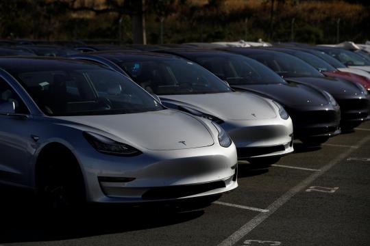 Tesla prepares to offer Model 3 leasing to boost demand: Electrek