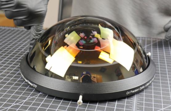 This custom ‘hyperfisheye’ lens can see behind itself