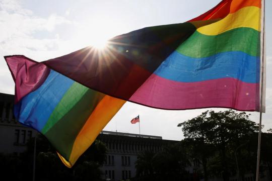 Taiwan unveils Asia's first draft law on same-sex marriage