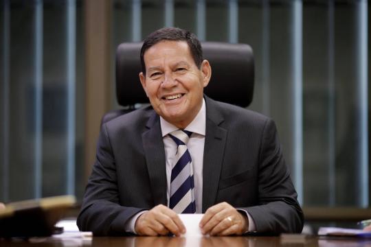 Mourão diz que há militares 'rangendo os dentes' pela reforma da Previdência