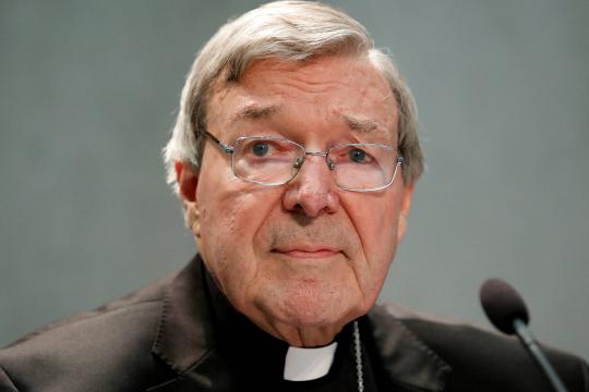 Justiça da Austrália condena cardeal por abuso de dois coroinhas