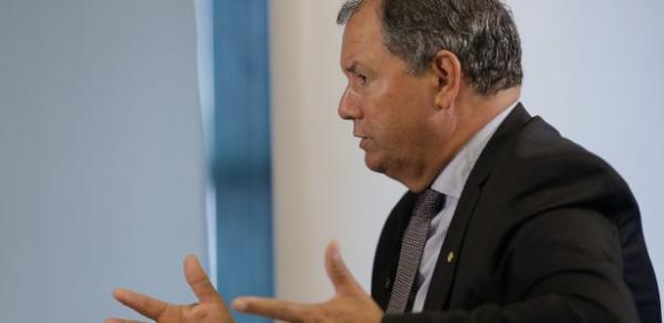 Relação entre o Planalto e a Câmara | 'Fins justificam meios' na votação das reformas, diz líder da bancada rural