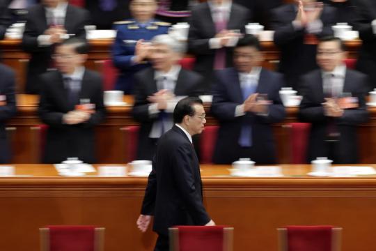 China looks to parliament for reassurances as economy slows