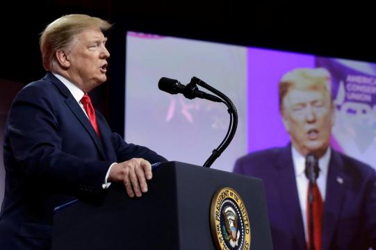 Trump slams Mueller, mocks critics in fiery two-hour speech