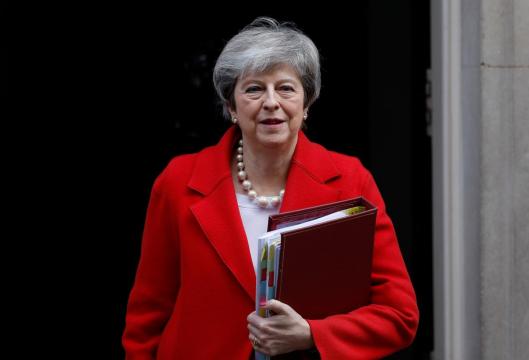 Brexit supporters give UK PM May three tests for EU deal