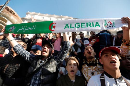 Algeria's Bouteflika declares re-election bid despite mass protests