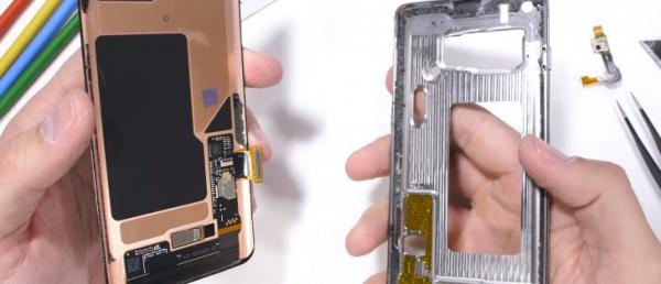 Samsung Galaxy S10 teardown reveals the ultrasonic FP reader, a beefy heat pipe