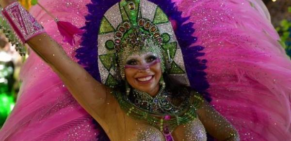 Carnaval 2019 | Escolas de samba do Rio decidem título entre emoção e técnica