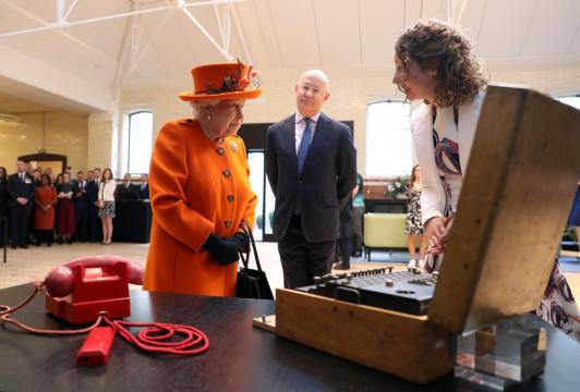 Queen posts Instagram image on Science Museum tour