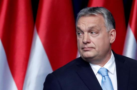 Leader of EU conservative bloc seeks talks with Hungary's Orban over party row