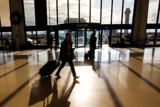 Flights resume at New Jersey's Newark airport after fire report shuts runways