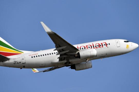 Vôo da Ethiopian Airlines para Nairobi cai com 157 pessoas a bordo