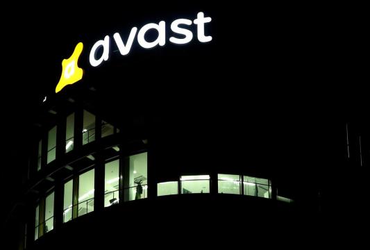 Chief executive who built up Avast to retire