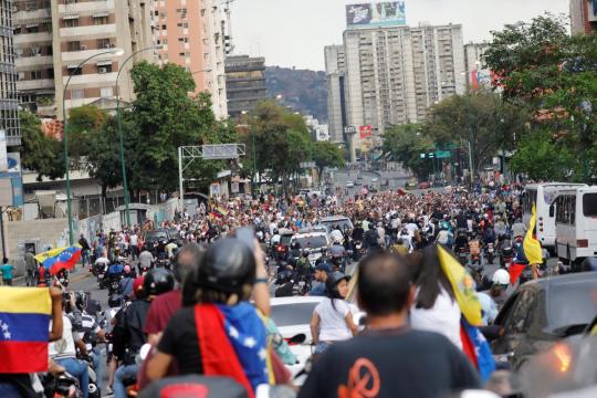 China offers help to Venezuela to restore power