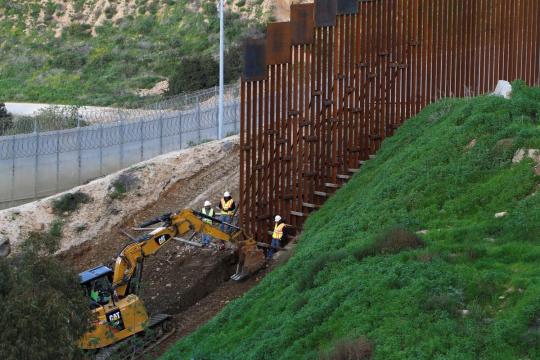 Senate poised to pass bill ending border emergency, Trump vows veto
