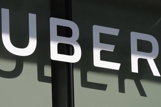 SoftBank e Toyota negociam investir US$1 bi em unidade autônoma da Uber