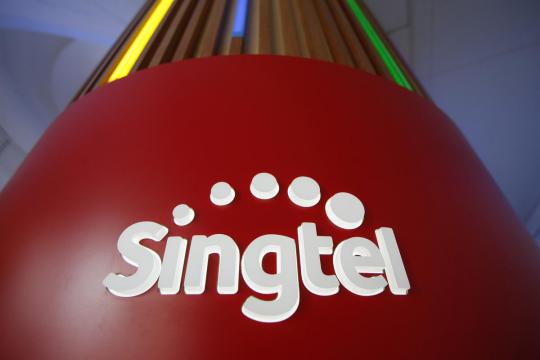 Singtel signs deal to expand mobile wallet alliance to Japan