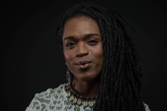 Primeira trans na Assembleia de SP quer 'mandata' com foco em negros e LGBTs