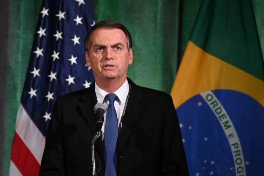 Sem reforma da Previdência robusta Brasil quebra, diz Bolsonaro em rede social