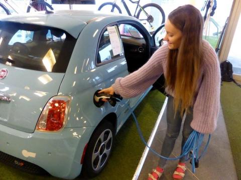 From California to Oslo: foreign subsidies fuel Norway's e-car boom, for now