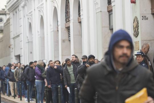 Mudança em lei provoca explosão de pedidos de nacionalidade portuguesa