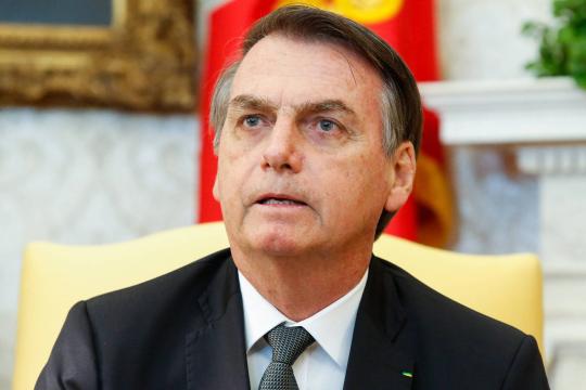 Bolsonaro recebe líder do governo na Câmara para tratar de aproximação