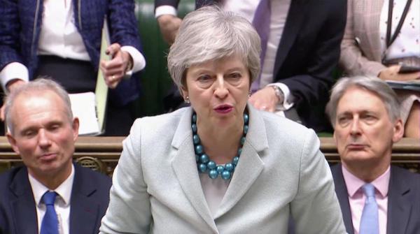 British PM May battles to keep control of Brexit