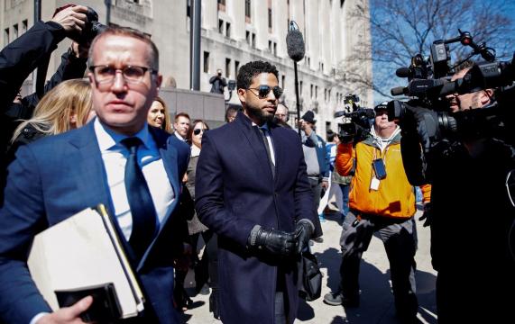Chicago mayor lashes out after prosecutors drop Jussie Smollett charges