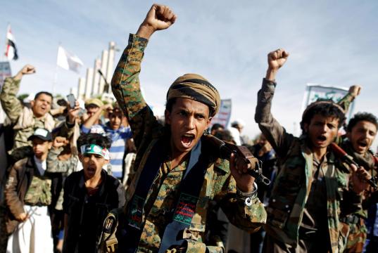 Yemenis rally in support of Houthis to mark war anniversary