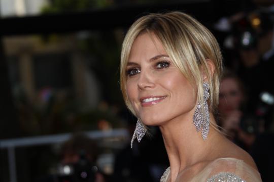 Crypto Startup TokenPay Buys Equity Stake in Heidi Klum Lingerie Maker