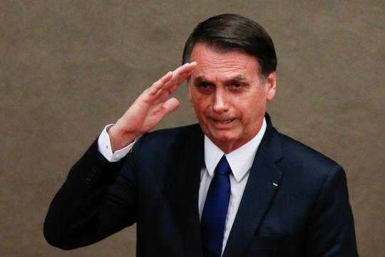 Data completa 55 anos no domingo | Bolsonaro muda tom e diz que ideia é relembrar, e não celebrar, golpe de 64