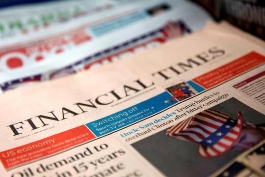 Financial Times reaches a million paying readers