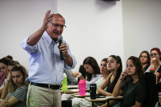 Em meio a articulação política, Alckmin diz que se reunirá com Bolsonaro