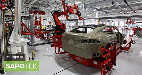 Tesla multada por violação de regras de desperdícios perigosos na sua fábrica
