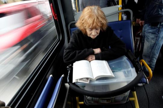 UK's first short-story dispensers to be installed in London's Canary Wharf