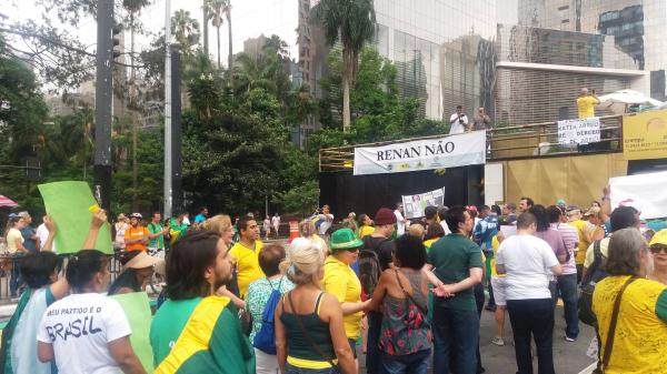 Movimentos pró-impeachment de Dilma vão ajudar na aprovação da reforma da Previdência