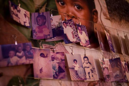 Após 25 anos, Ruanda se recupera economicamente, mas não de trauma de genocídio
