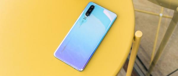 Huawei P30 in for review
