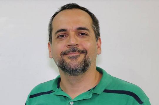 Bolsonaro anuncia Abraham Weintraub para lugar de Vélez na Educação