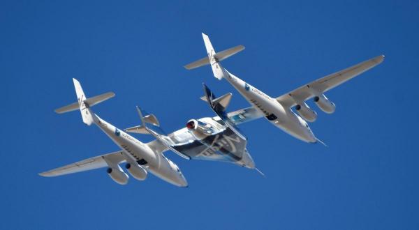 Virgin Galactic's first test passenger gets commercial astronaut wings
