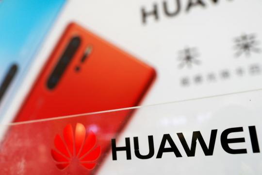 U.S. firm's plan for Australia-China internet cable leaves Huawei trailing
