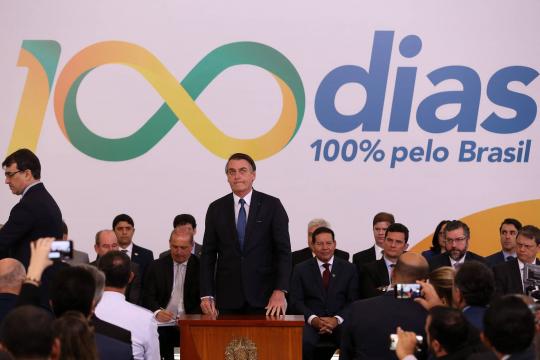 Bolsonaro anuncia pagamento de Bolsa Atleta a cortados por Temer