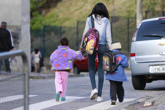 Vouchers funcionariam para melhorar a educação no Brasil?