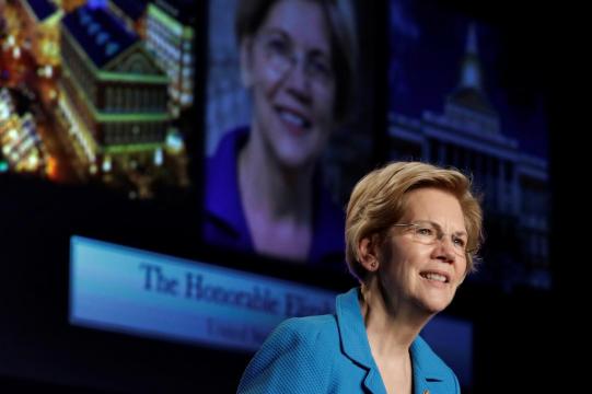 Elizabeth Warren builds largest U.S. presidential campaign staff