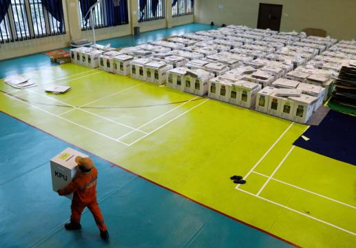 Voting underway in Indonesia, world's biggest one-day election