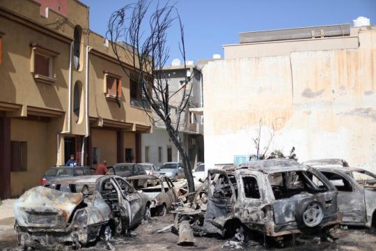 Shells kill seven in Tripoli neighborhood as Haftar's two-week siege rages