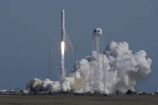 Northrop Grumman’s Antares rocket sends Cygnus cargo ship to the space station